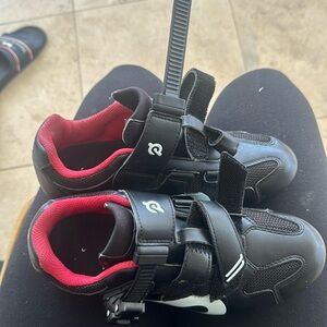 Peloton bike riding shoes